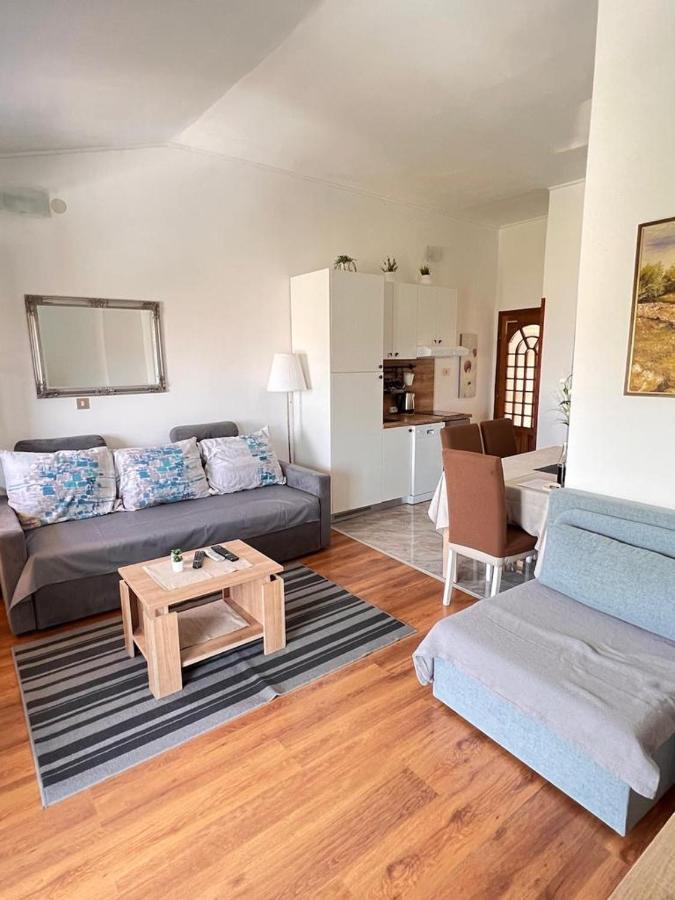 Apartments Valentinovo Klenovica Ngoại thất bức ảnh