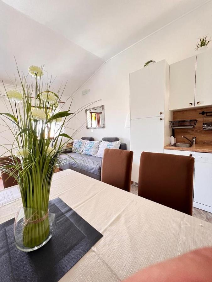 Apartments Valentinovo Klenovica Ngoại thất bức ảnh