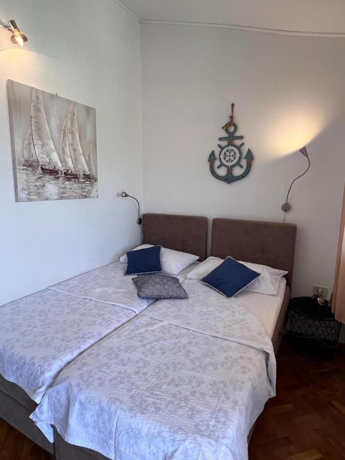 Apartments Valentinovo Klenovica Ngoại thất bức ảnh